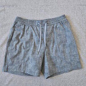 Lululemon Shorts Mens Size XL Bowline Shorts Gray Unlined Activewear Workout Gym
